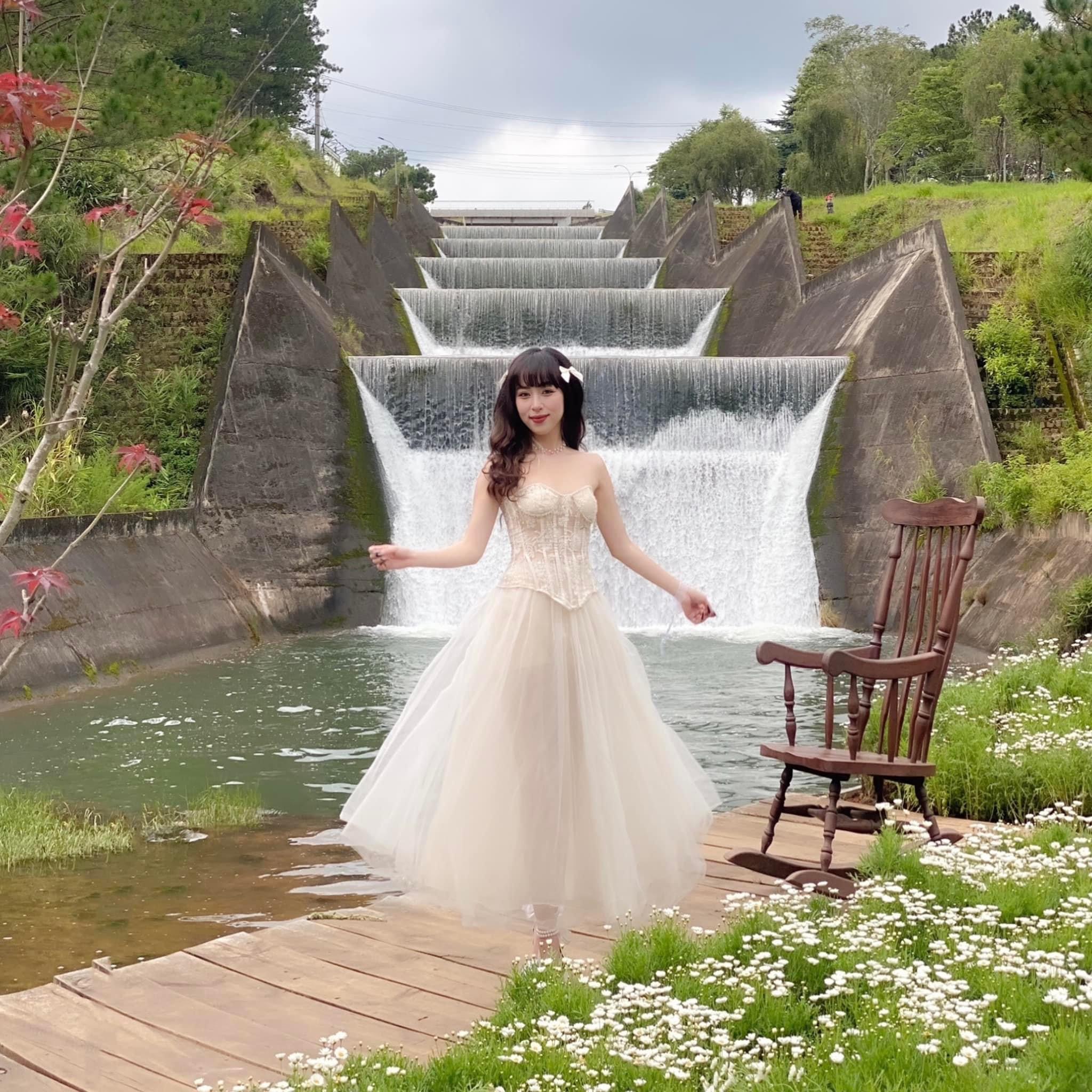 372687084 262309539973435 3092160358230043697 n